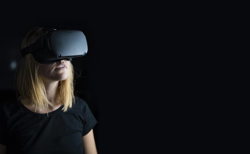 Virtual Reality Glasses